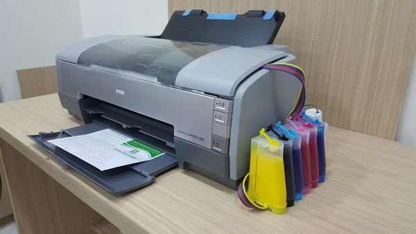 Nên lựa chọn máy in laser màu hay không